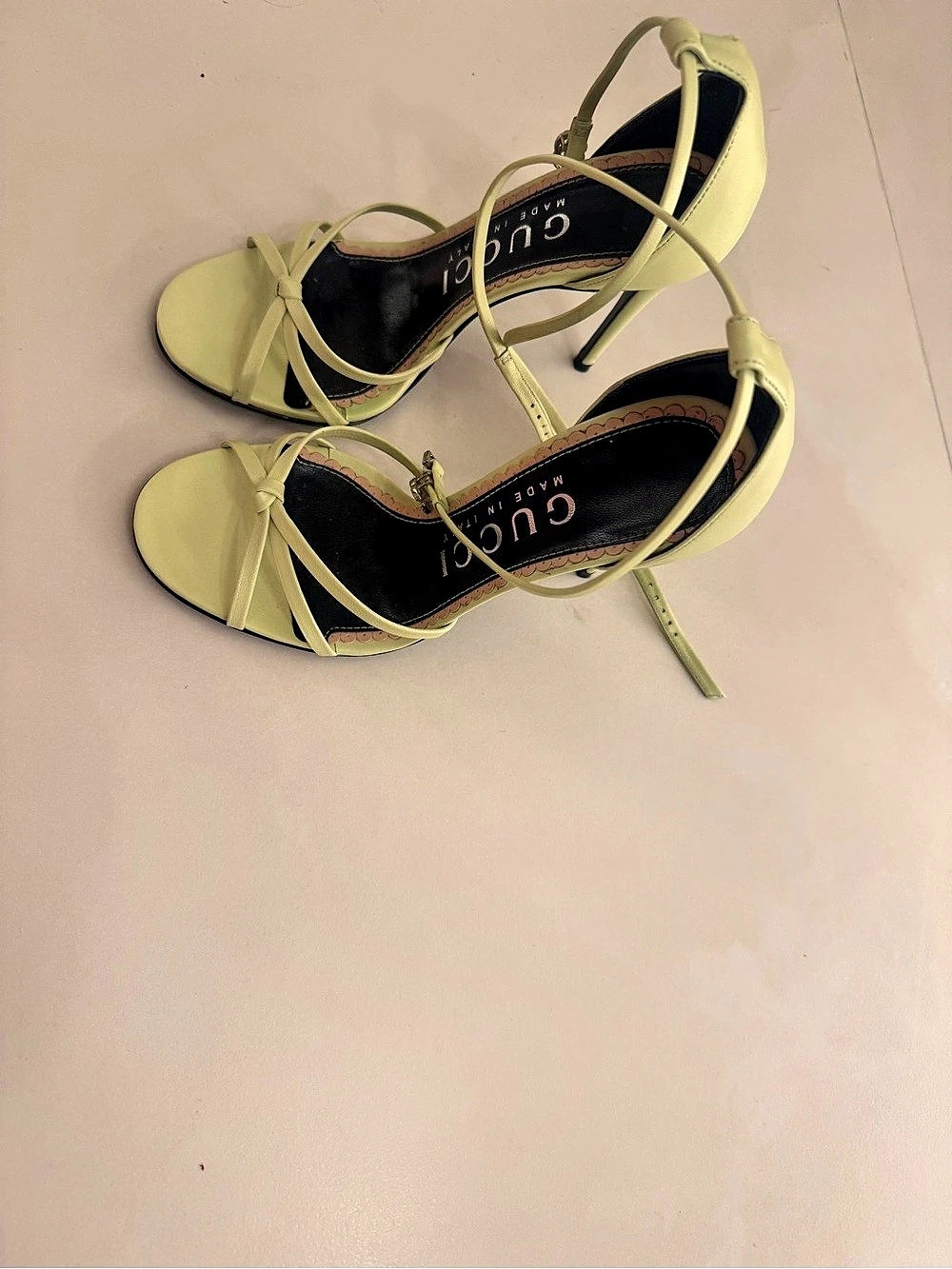 Gucci Green Leather Strappy Stiletto Sandals Heels 35.5